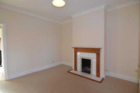 2 bedroom Terraced House to let in Havelock Road, Wokingham, RG41
