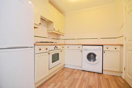 2 bedroom Maisonette for sale in Norton Road, Wokingham, RG40