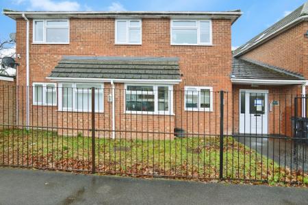 Southlake Parade, Woodley, RG5