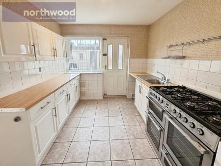 3 bedroom Town house for sale in Bodiam Court, Whitby, Ellesmere Port, CH65