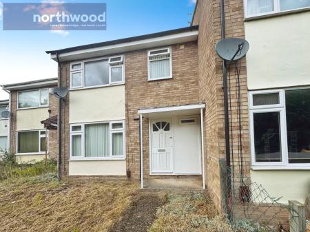 3 bedroom Town house for sale in Bodiam Court, Whitby, Ellesmere Port, CH65