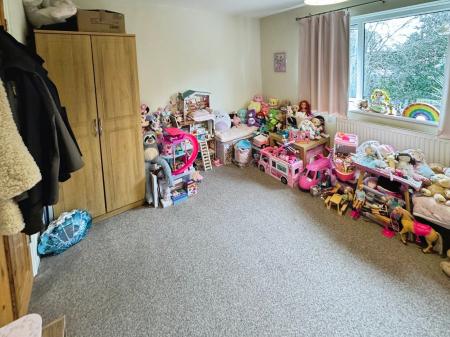 3 bedroom Town house for sale in Wharfedale Drive, Eastham, Wirral, CH62