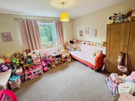 3 bedroom Town house for sale in Wharfedale Drive, Eastham, Wirral, CH62