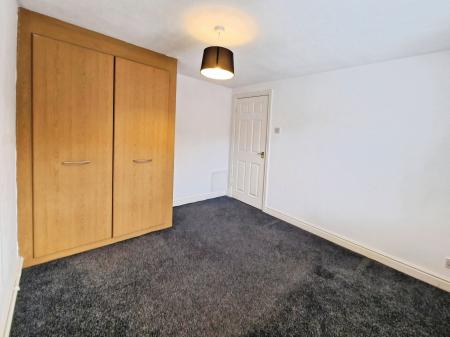 3 bedroom Terraced House to let in Church Farm Court, Willaston, CH64