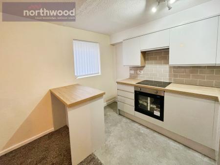 1 bedroom Flat to let in The Dell, Rock Ferry, Wirral, CH42