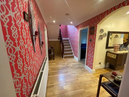 4 bedroom Detached house to let in Shrewsbury Road, Oxton, Wirral, CH43