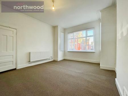 4 bedroom Semi-detached house to let in Malvern Road, Wallasey, Wirral, CH45