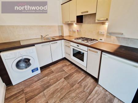 1 bedroom Flat to let in Marymount Close, Wallasey, Wirral, CH44