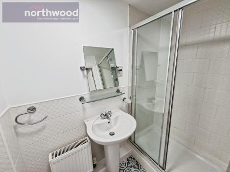 1 bedroom Flat to let in Marymount Close, Wallasey, Wirral, CH44