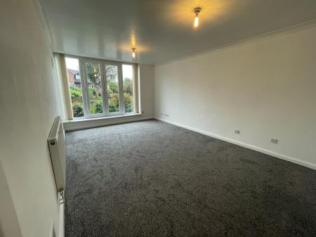 1 bedroom Flat to let in Mount Court, Heswall, Wirral, CH60