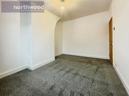 3 bedroom Semi-detached house to let in Price Street, Birkenhead, Wirral, CH41