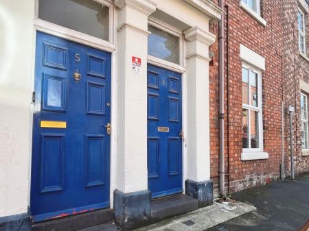 1 bedroom Flat for sale in Acton Terrace, Wigan, WN1