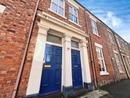 1 bedroom Flat for sale in Acton Terrace, Wigan, WN1