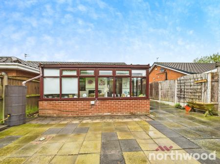 2 bedroom Bungalow for sale in Cottesmore Way, Golborne, WA3