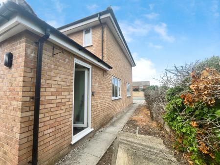 4 bedroom Detached house for sale in Highfield Grange Avenue, Wigan, WN3