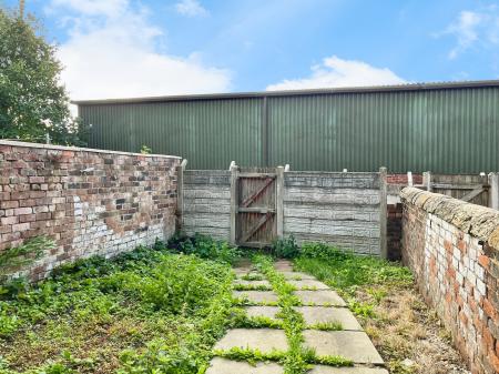 2 bedroom Terraced House for sale in Warrington Road, Goose Green, Wigan, WN3