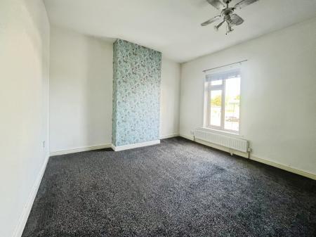 2 bedroom Terraced House for sale in Warrington Road, Goose Green, Wigan, WN3