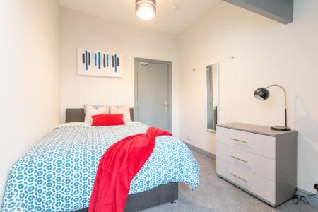 1 bedroom House share to let in Ashland Avenue, Wigan, WN1