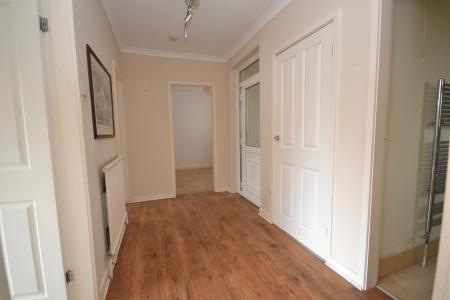 2 bedroom Flat to let in Spencer Road, Swinley, Wigan, WN1