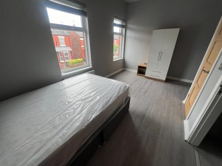 1 bedroom House share to let in Barnsley Street, Springfield, Wigan, WN6