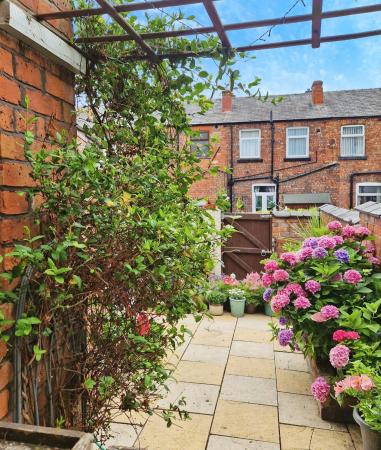 2 bedroom Terraced House for sale in Delph Street, Wigan, WN6