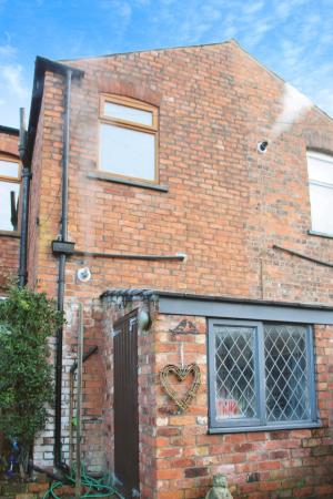 2 bedroom Terraced House for sale in Delph Street, Wigan, WN6