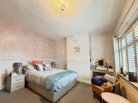 2 bedroom Terraced House for sale in Delph Street, Wigan, WN6