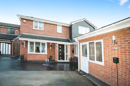 4 bedroom Detached house for sale in Willow Tree Close, Wigan, WN1