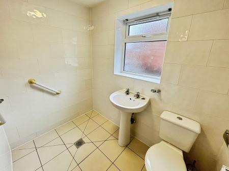2 bedroom Bungalow to let in Bridgewater Street, Hindley, Wigan, WN2