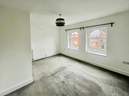 2 bedroom End of terrace house to let in Billinge Road, Pemberton, Wigan, WN5