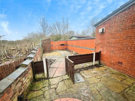 2 bedroom End of terrace house to let in Warrington Road, Abram, Wigan, WN2