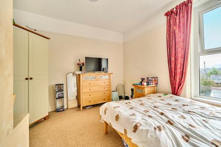 3 bedroom End of terrace house for sale in Carvoza Road, Truro, TR1