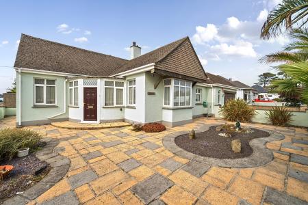 3 bedroom Bungalow for sale in Lowenac Crescent, Connor Downs - Cornwall, TR27
