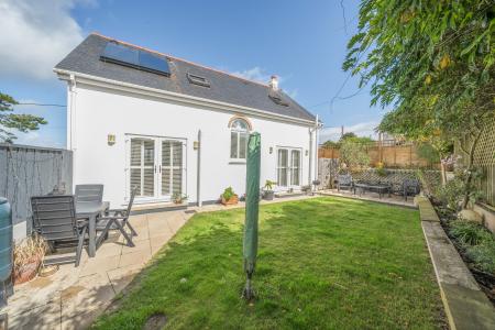 3 bedroom Detached house for sale in Mutton Hill, Hayle, Connor Downs, Hayle, TR27