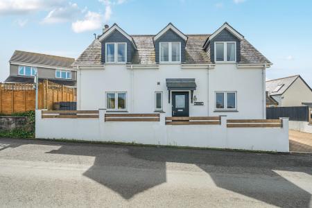 3 bedroom Detached house for sale in Mutton Hill, Hayle, Connor Downs, Hayle, TR27