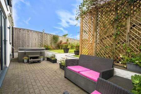 4 bedroom Terraced House for sale in Treeve Lane, Connor Downs, Hayle, TR27