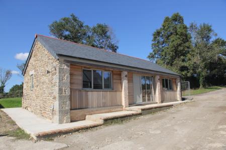 1 bedroom Bungalow to let in Higher Devoran Barns, Devoran Cornwall, TR3