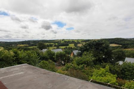 5 bedroom Detached house to let in Old Falmouth Road, Truro, TR1