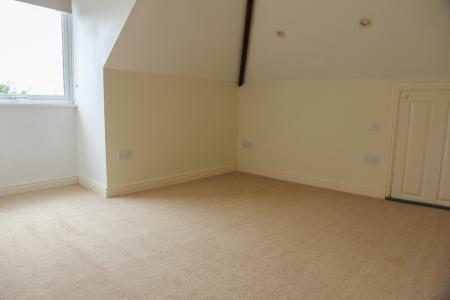 5 bedroom Detached house to let in Old Falmouth Road, Truro, TR1