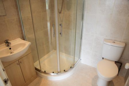 5 bedroom Detached house to let in Old Falmouth Road, Truro, TR1