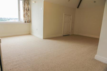 5 bedroom Detached house to let in Old Falmouth Road, Truro, TR1