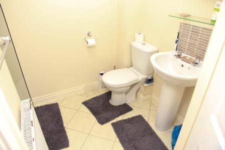 3 bedroom Semi-detached house to let in Lowen Bre, Truro, TR1