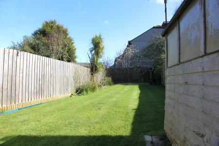 2 bedroom Terraced House to let in Gilly Hill, Redruth, TR15