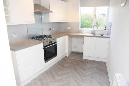 2 bedroom Terraced House to let in Paynters Lane, Redruth, TR16