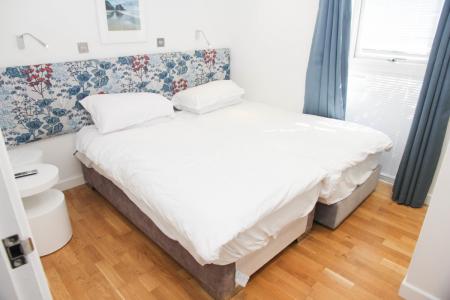 3 bedroom Bungalow to let in The Residence, Gwel-an-Mor, Portreath, TR16