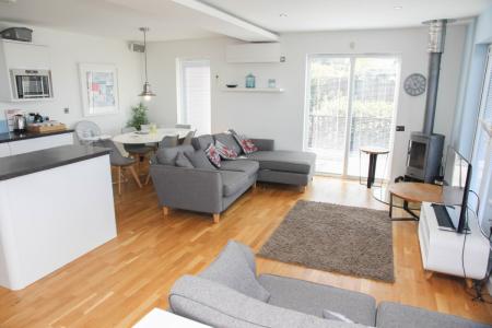 3 bedroom Bungalow to let in The Residence, Gwel-an-Mor, Portreath, TR16