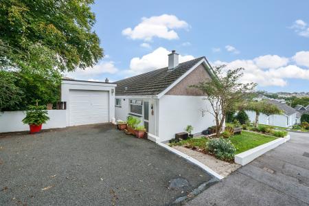 2 bedroom Bungalow to let in Uplands Vean, Truro, TR1