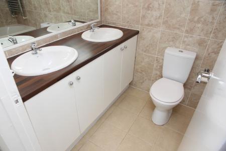 2 bedroom Bungalow to let in Uplands Vean, Truro, TR1