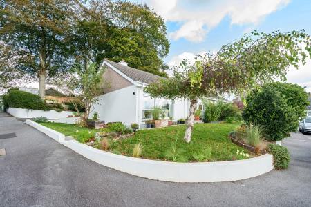 2 bedroom Bungalow to let in Uplands Vean, Truro, TR1