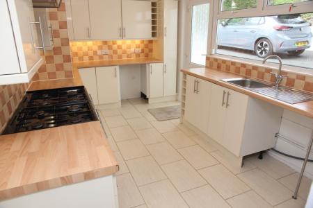 2 bedroom Bungalow to let in Uplands Vean, Truro, TR1